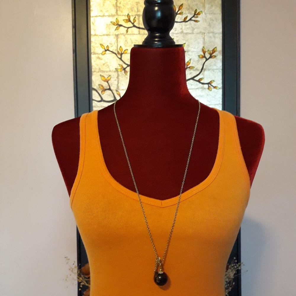 Necklaces - Picture 3 of 12